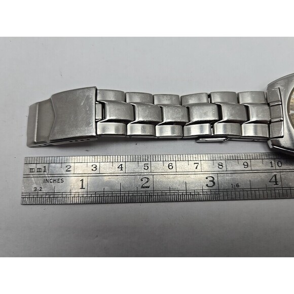 Kenneth Cole New York Mens Quartz Date Stainless Steel 50M New Battery Watch Men - Picture 10 of 11